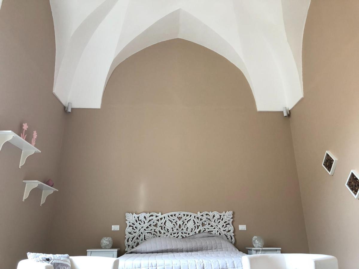 La Pigna Bianca Suites Лечче Экстерьер фото