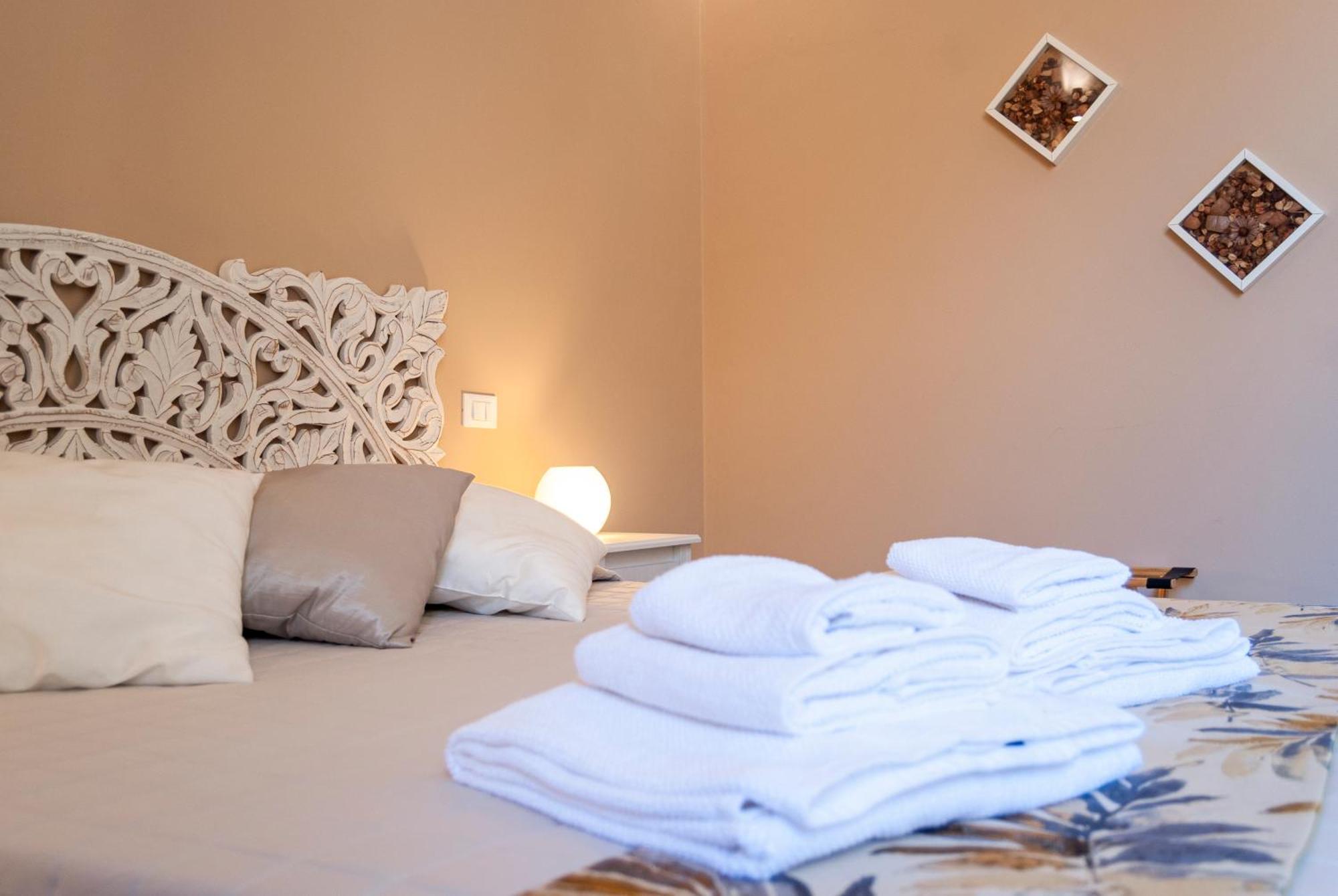 La Pigna Bianca Suites Лечче Экстерьер фото